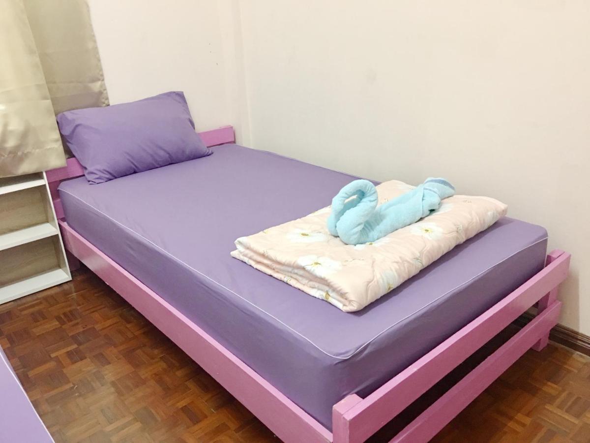 Jd Hostel Ayutthaya Eksteriør billede